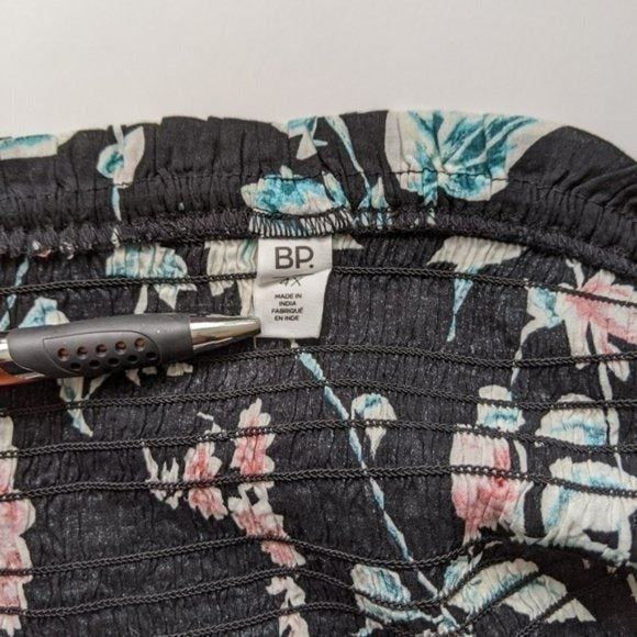 BP Womens Plus Size 4X Black Floral Halter Tank Top Cami Sleeveless New With Tag - Picture 3 of 6